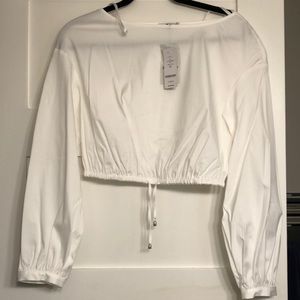 Long sleeve crop top